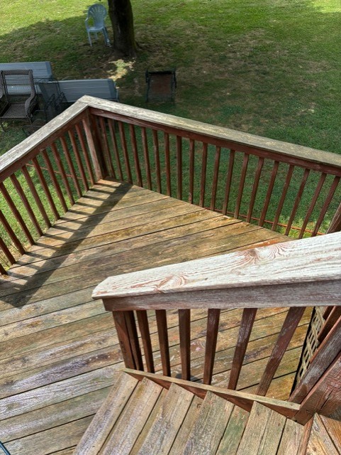 Power cleaning decks 