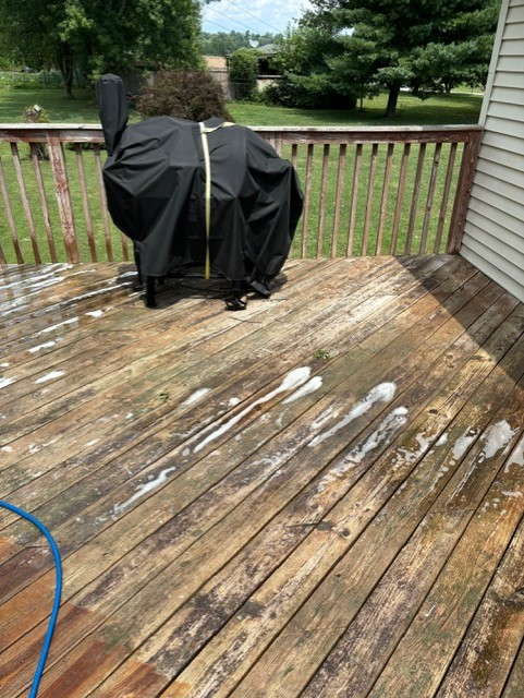 Delaware deck cleaning